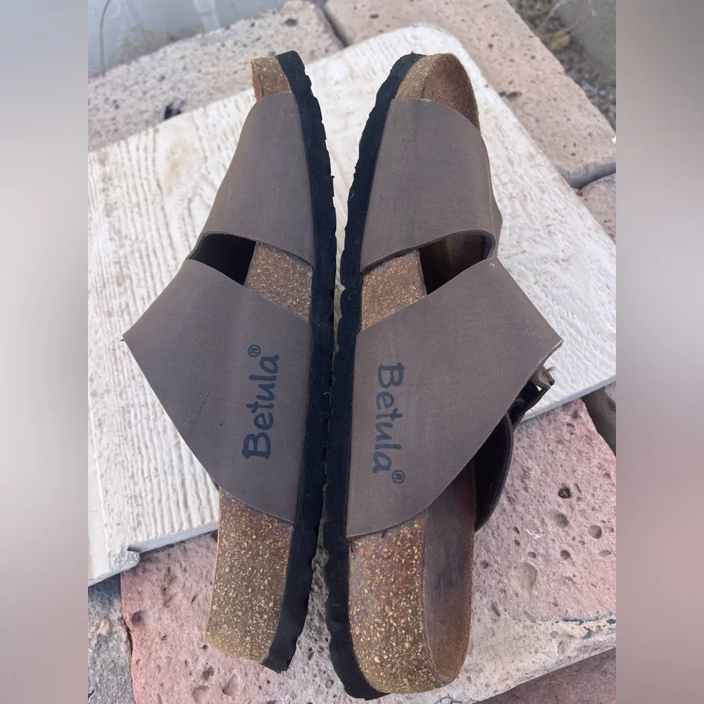 Betula Birkenstock Size 42 M9 Brown Oiled Leather Sandals